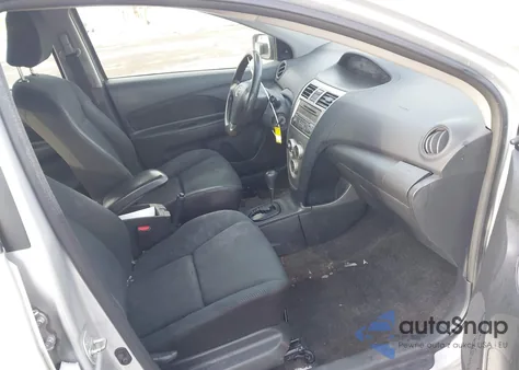 2012 Toyota Yaris z USA, uszkodzony, nr VIN JTDBT4K33CL017327